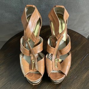 Michael Kors size 7 heels